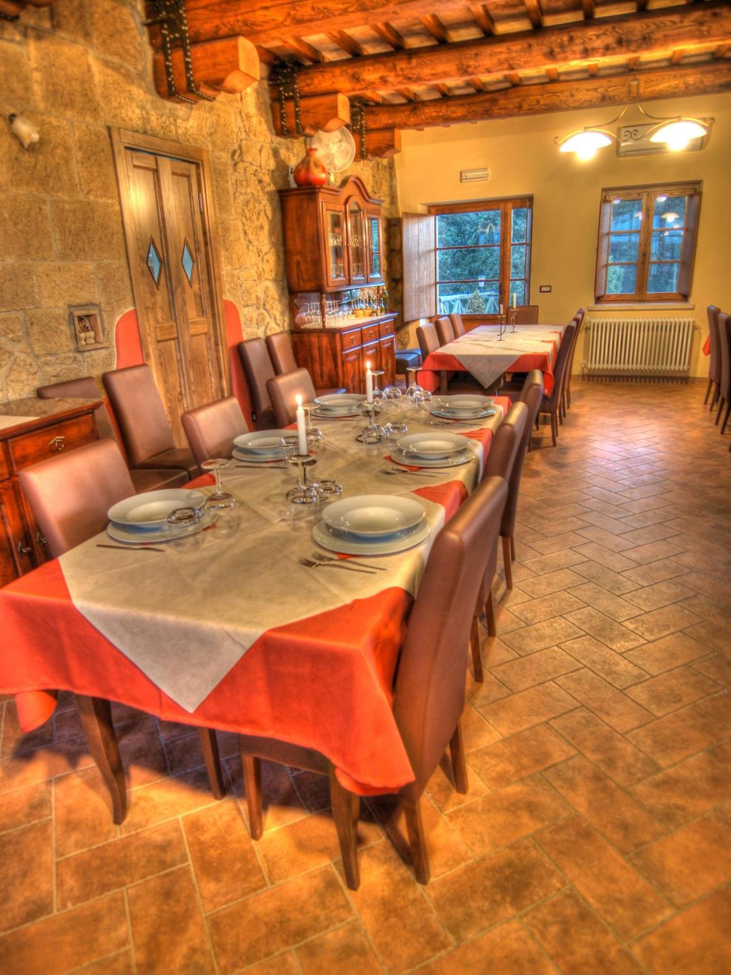 Agriturismo Podere Del Lepre San Quirico  Екстер'єр фото